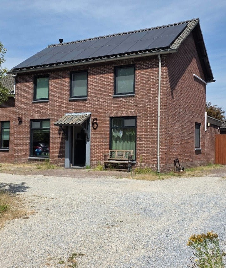 Gratis Grind. Veel kuub. Uit tuin van 10x20 meter., Tuin en Terras, Grind, Keien en Split, Ophalen