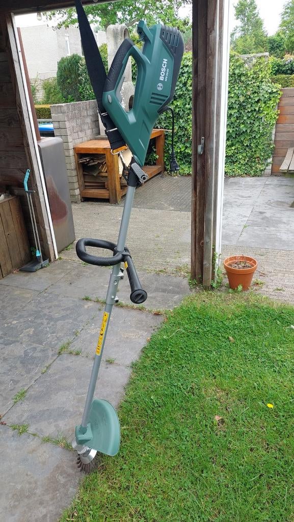 Bosch AFS 23-37 bosmaaier  2x gebruikt, Tuin en Terras, Bosmaaiers, Ophalen, Zo goed als nieuw, Elektrisch