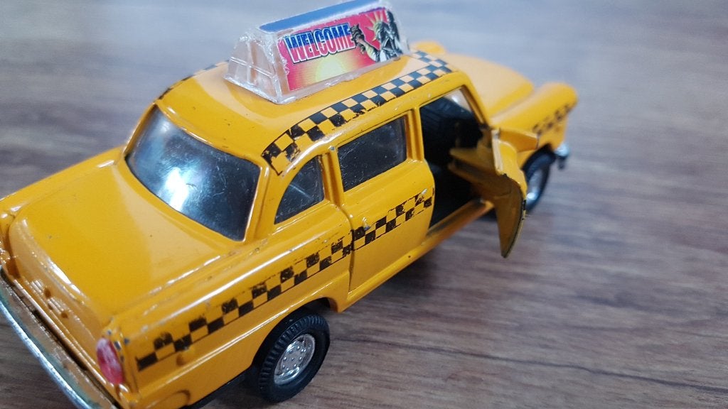 Checker Taxi Cab Schaalmodel met pullbackmotor, Ophalen of Verzenden, Gebruikt, Auto
