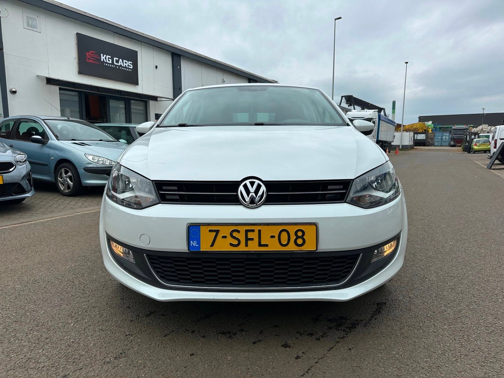 Volkswagen Polo 1.2 TSI BlueMotion Highline, Auto's, Voorwielaandrijving, Euro 5, 4 cilinders, Parkeersensor