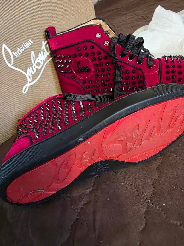 Christian Louboutin sneakers rood maat 41, Ophalen, Sneakers of Gympen, Christian Louboutin, Gedragen