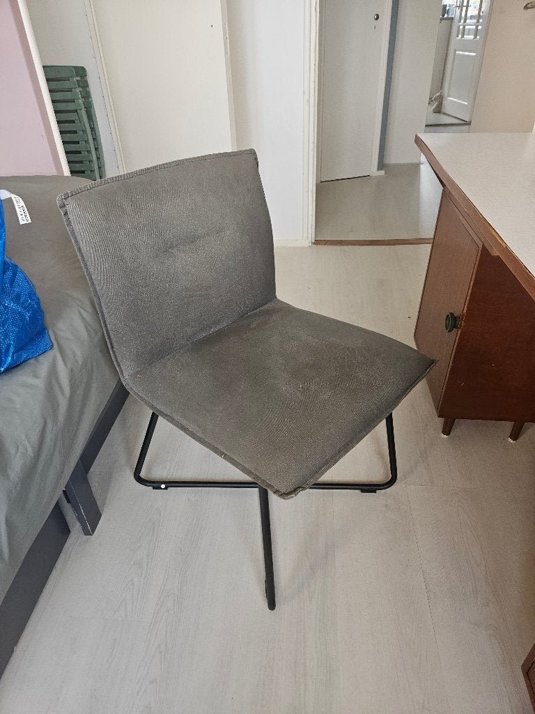 2 hippe eetkamerstoelen, Ophalen, Gebruikt, Twee, Hip, modern, stoer