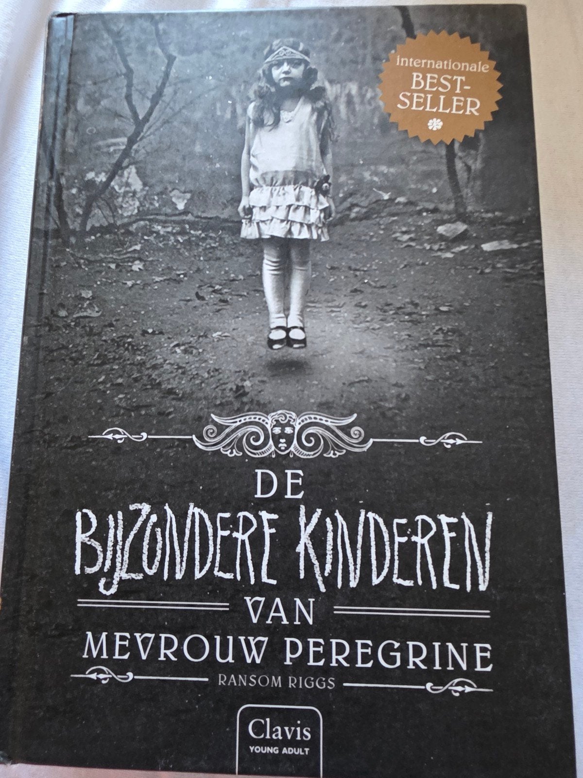De Bijzondere Kinderen van Mevrouw Peregrine - Ransom Riggs, Ophalen of Verzenden, Gelezen, Ransom Riggs, Fictie