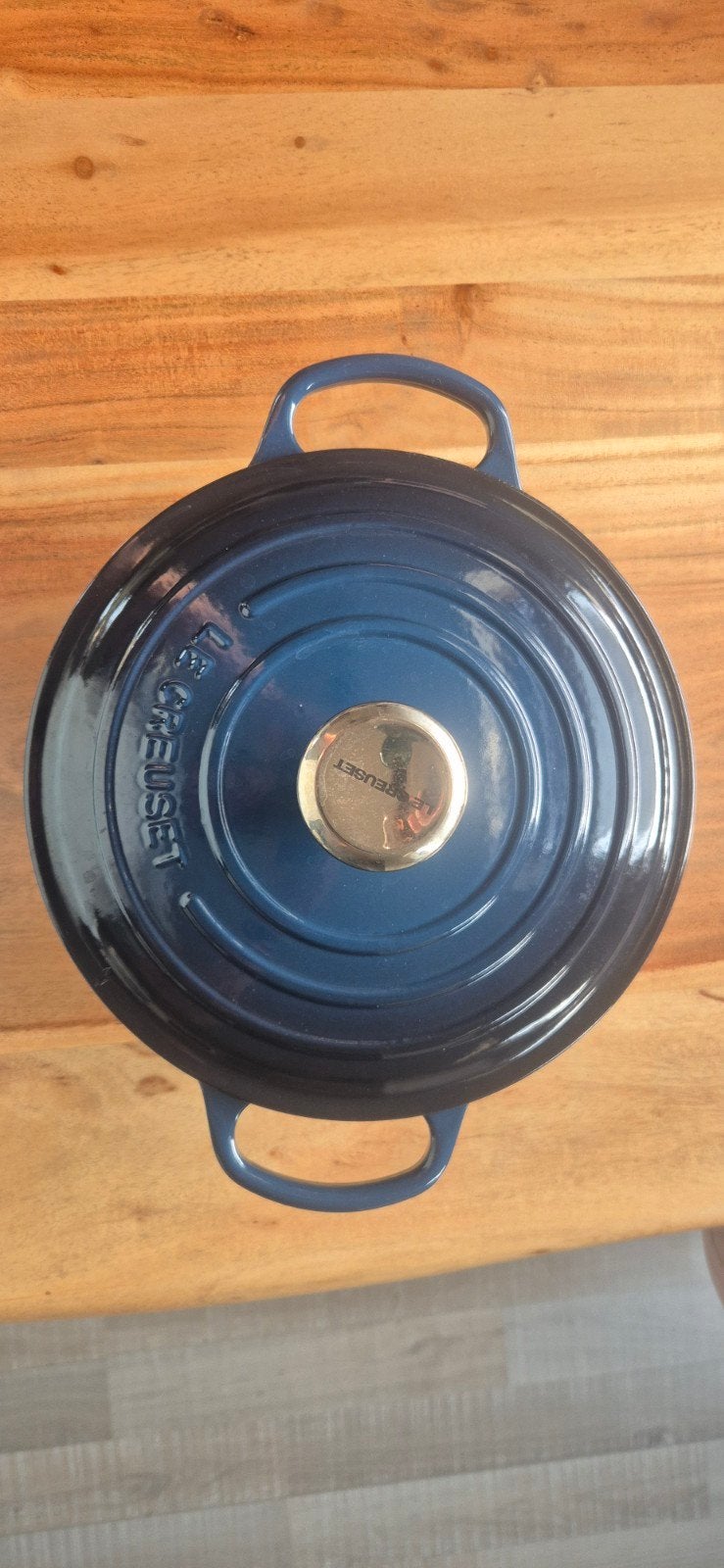 Le Creuset pan 24 cm kleur Nuit, zo goed als nieuw, Huis en Inrichting, Keuken | Potten en Pannen, Ophalen, Zo goed als nieuw