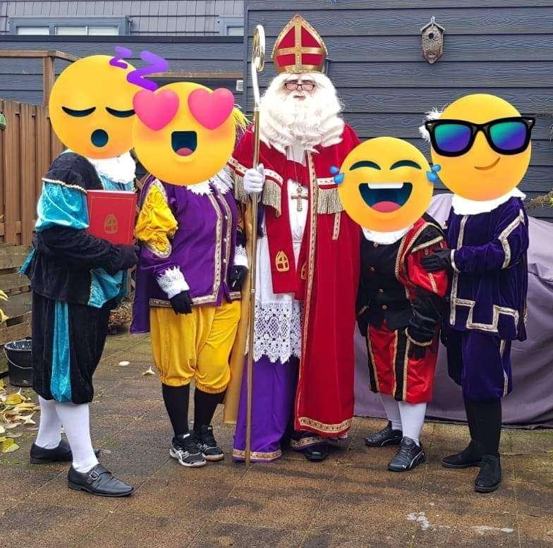 Sinterklaas en zijn (traditionelen)Pieten, Diversen, Ophalen of Verzenden, Gebruikt