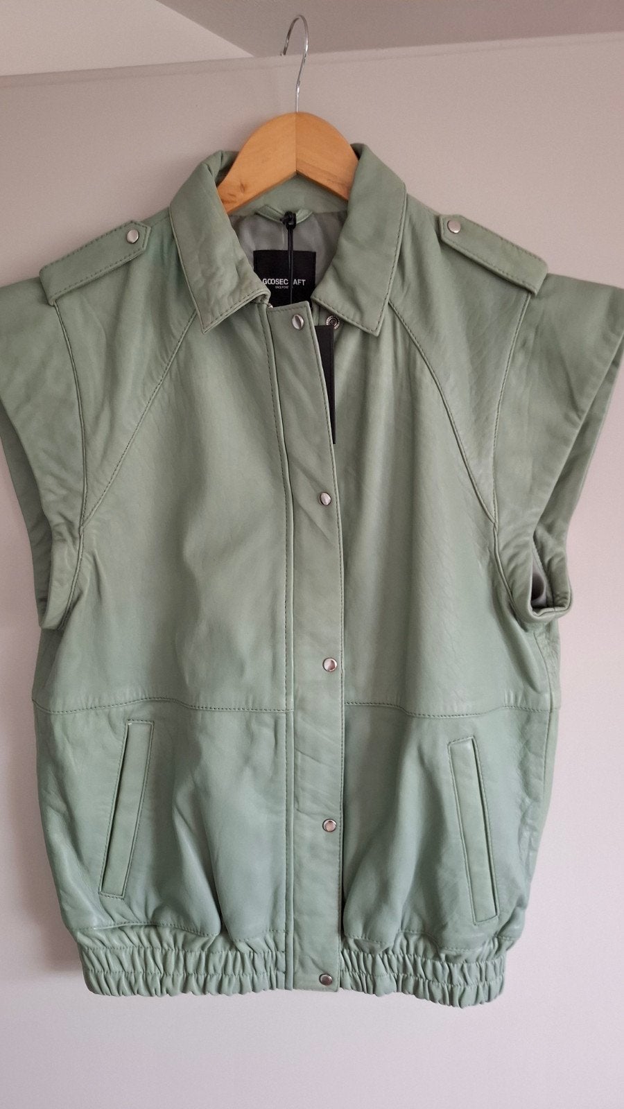 Nieuw €250 Goosecraft echt leder leren stoer vintage gilet, Ophalen of Verzenden, Nieuw, Maat 38/40 (M), Groen