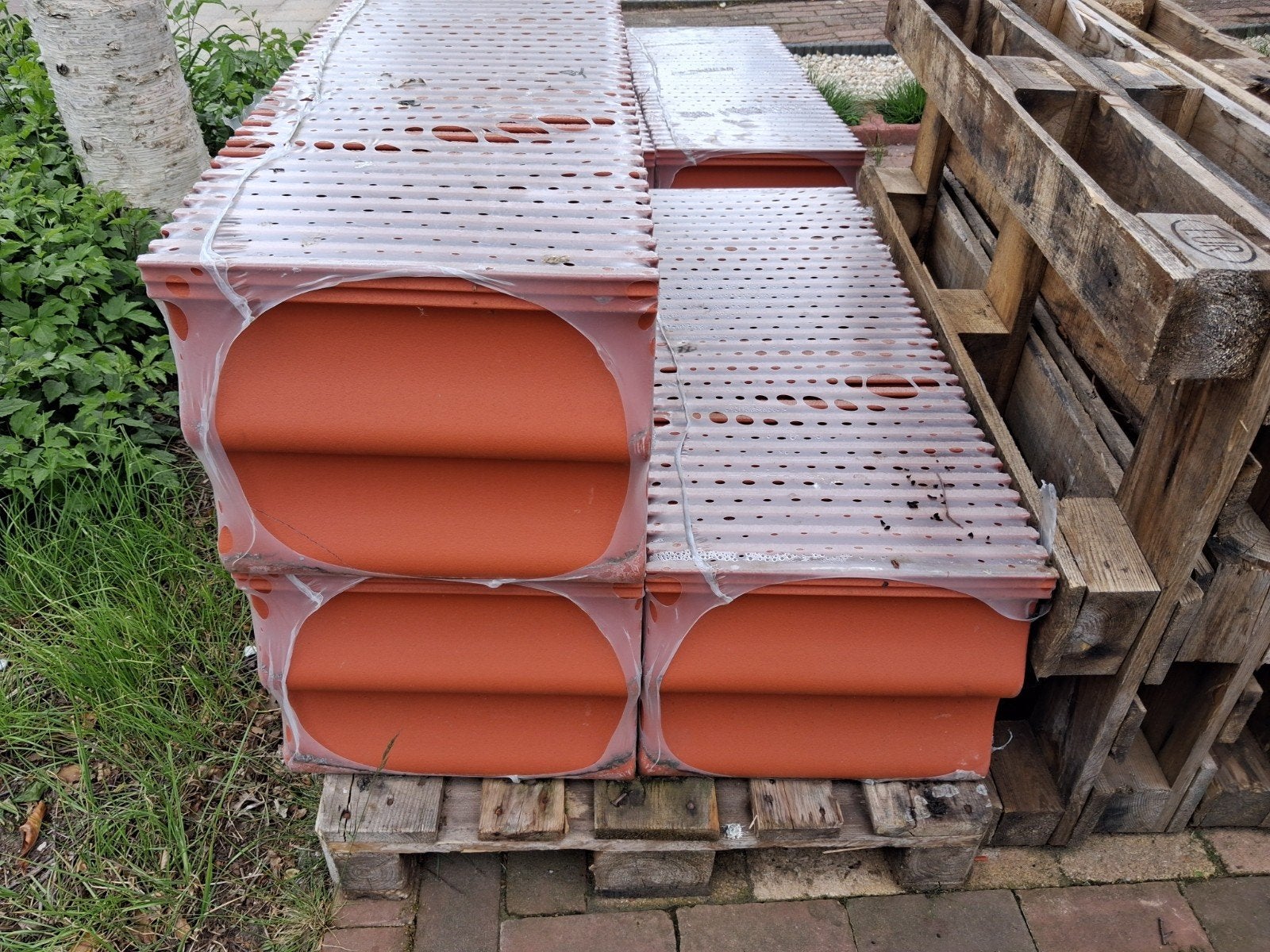 170 dakpannen nieuw, Ophalen, Steen of Klei, Nieuw, 15 m² of meer