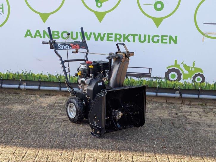 Ariens compact ST 24 sneeuwfrees, Niet ingevuld, Benzine, Gebruikt, Overige soorten
