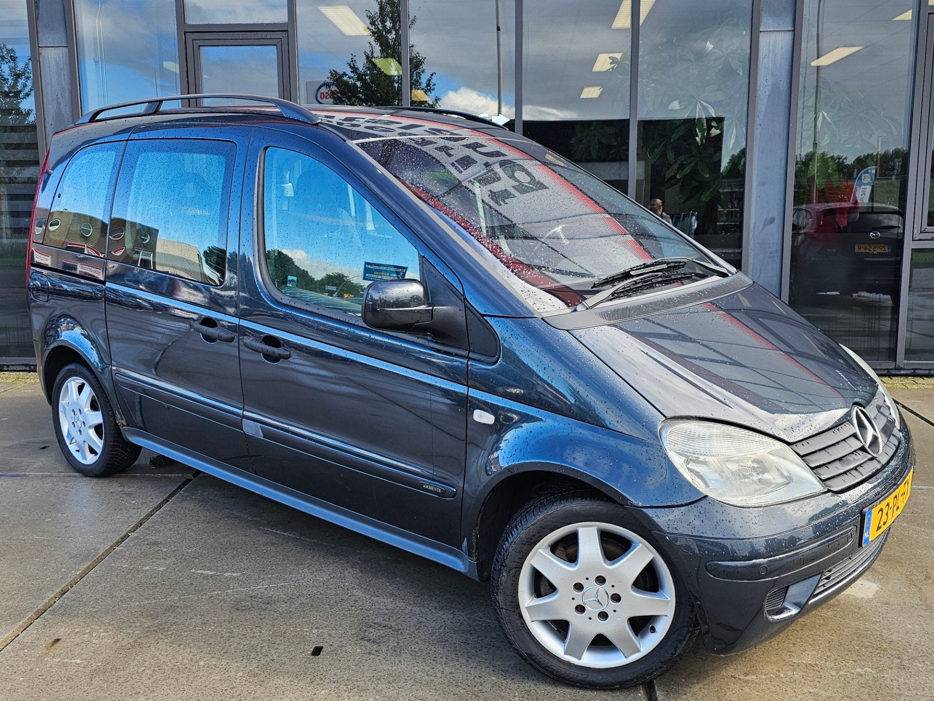 Mercedes-Benz Vaneo 1.6 Ambiente - SCHAKELD SLECHT -, Auto's, Stof, Gebruikt, Zwart, 1000 kg