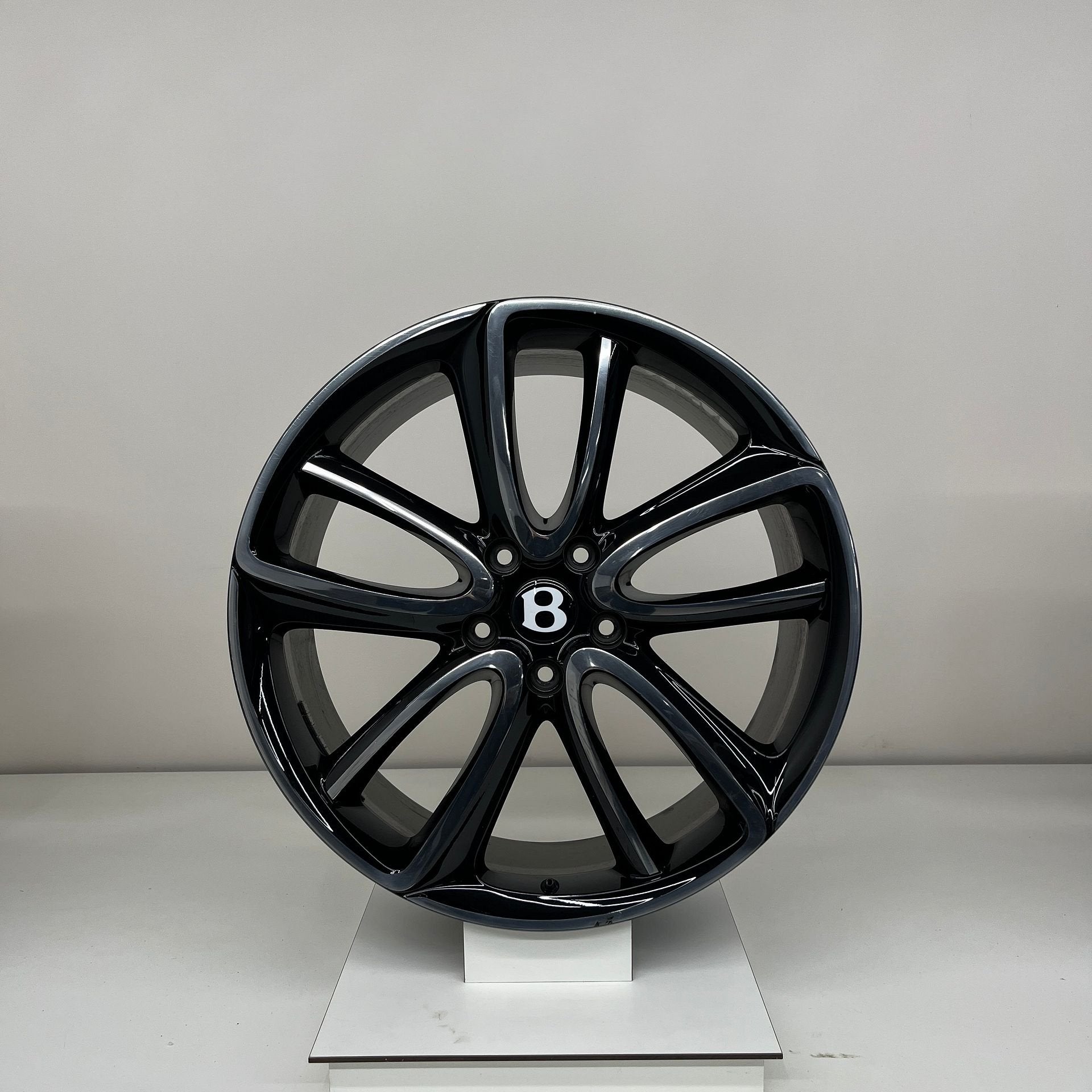 Bentley Continental GT / GTC - 22 inch WINTER - velgen, Gebruikt, Overige maten, Ophalen of Verzenden, Band(en)