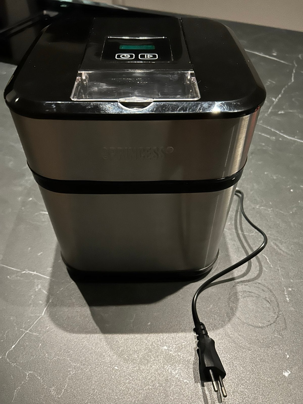 Gelatissimo ijsmachine princess, Witgoed en Apparatuur, Ophalen of Verzenden, Zo goed als nieuw, Zelfvriezend