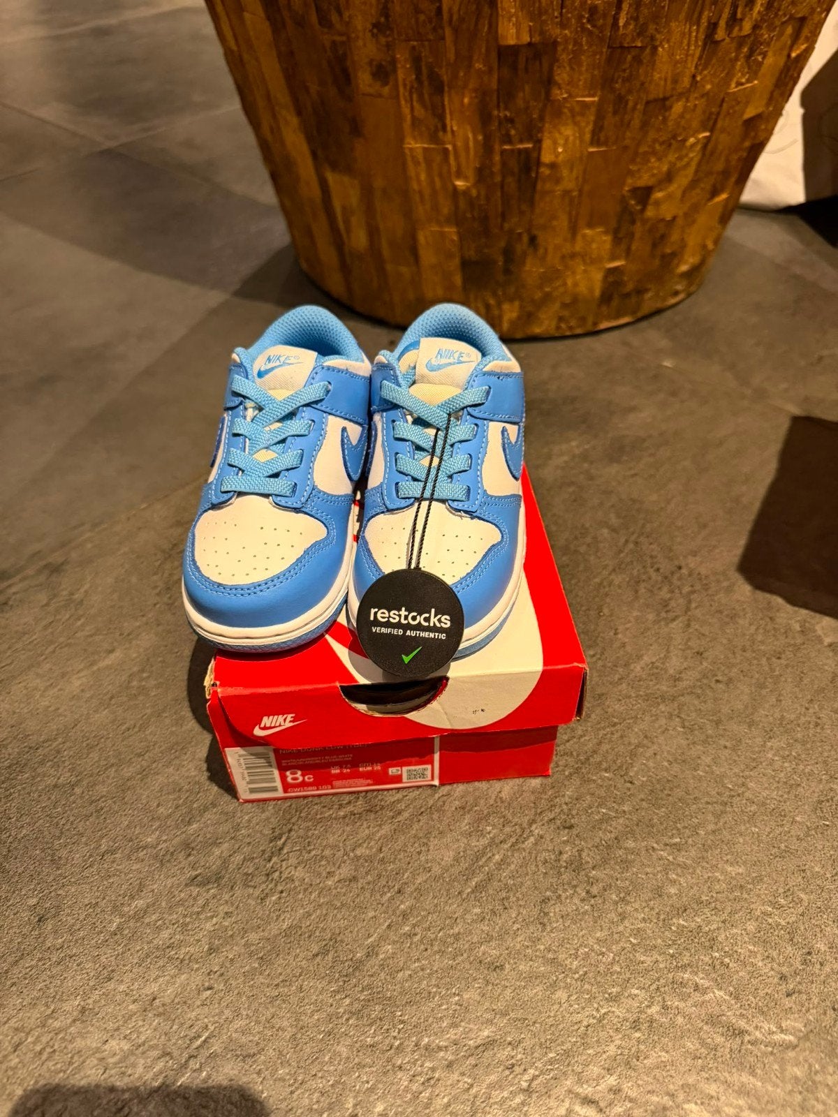 Nike Dunk Low University Blue White Maat 25, Jongen of Meisje, Schoenen, Nieuw, Ophalen of Verzenden