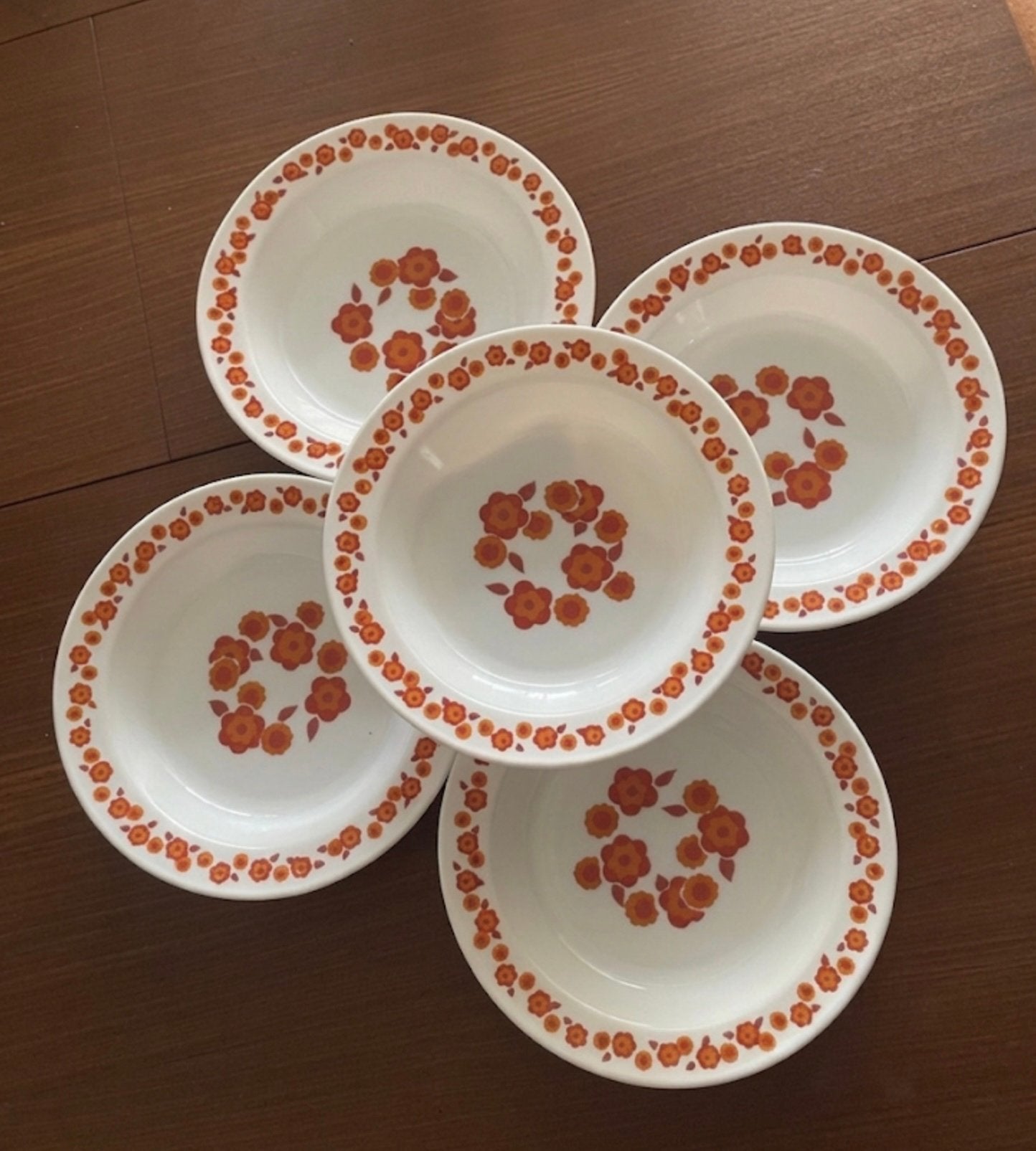 Vintage Arcopal France Lotus Diepe Borden - Rood/Oranje, Ophalen of Verzenden, Huis en Inrichting