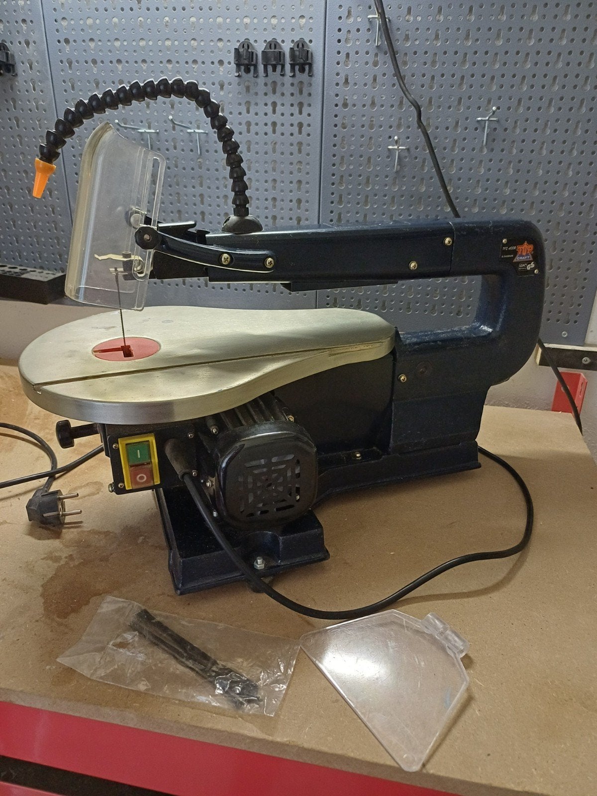 figuurzaagmachine ,+ extra zaagjes en beschermkapje., Ophalen, Gebruikt, 30 tot 70 mm, Figuurzaag