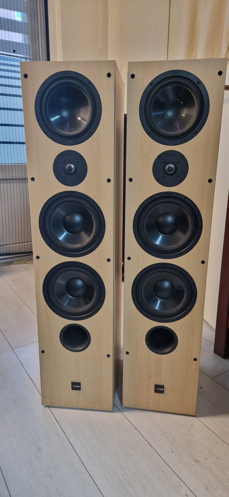 Canton CT 920 SC Vloerstaande Luidsprekers - Made in Germany