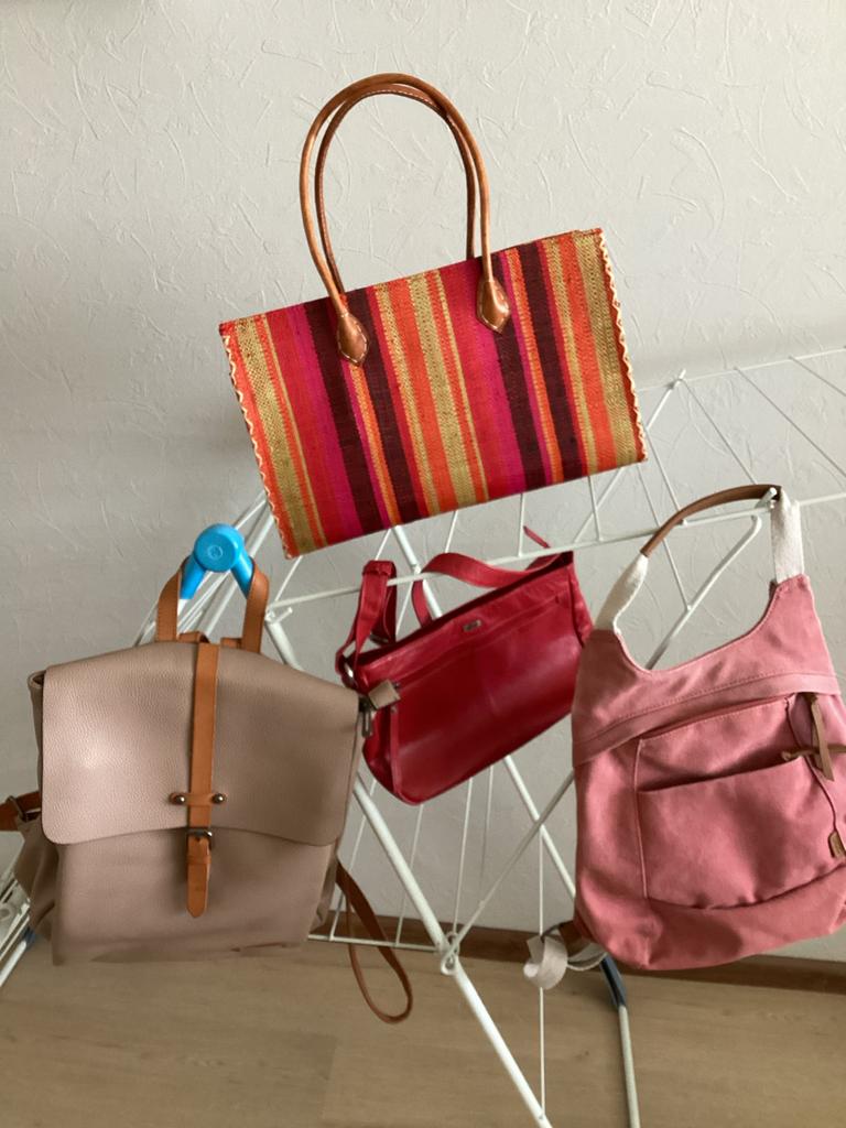 Diverse hand- en rugtassen, Ophalen of Verzenden, Zo goed als nieuw, Overige kleuren, Overige typen