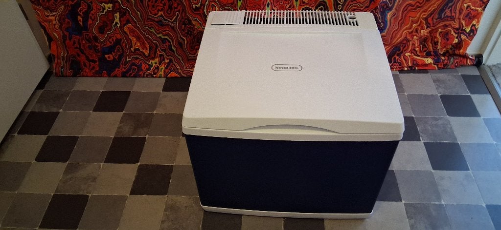 40 l compressor koelkast met thermo-elektrische koeler, Ophalen, Gebruikt