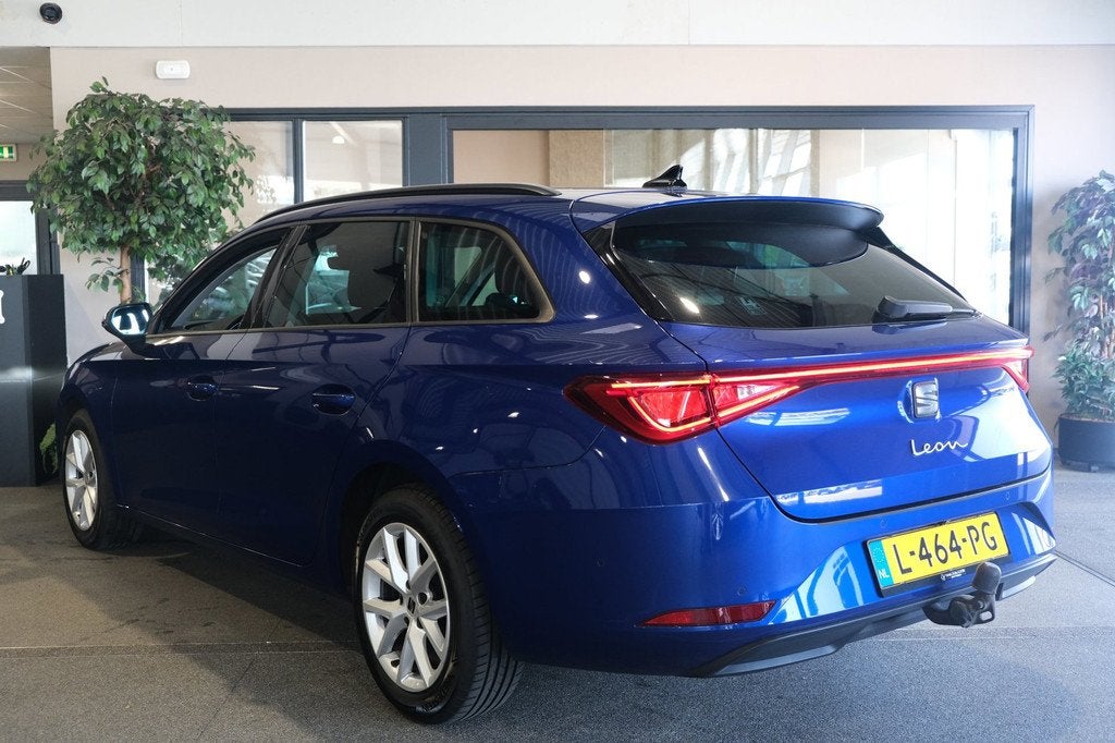 Seat Leon Sportstourer 1.5 TSI Style Business Intense Navi A, Auto's, Seat, Voorwielaandrijving, Stof, 4 cilinders, Origineel Nederlands