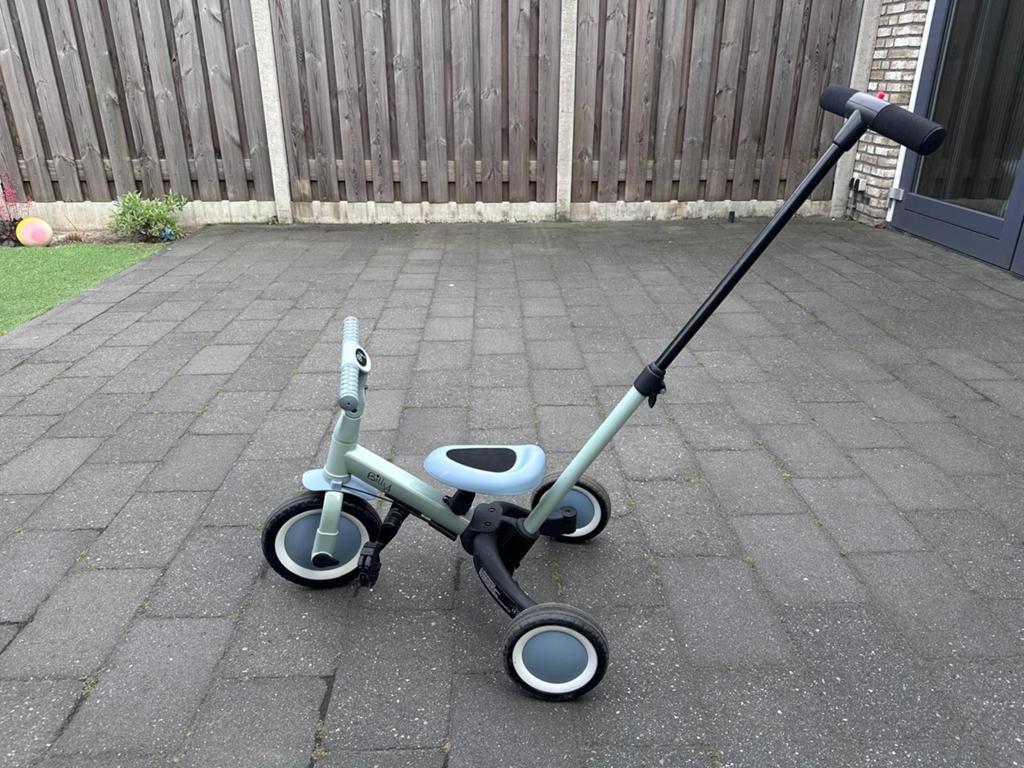 Billy 4-in-1 loopfiets/driewieler met duwstang, Ophalen of Verzenden, Zo goed als nieuw, Loopfiets