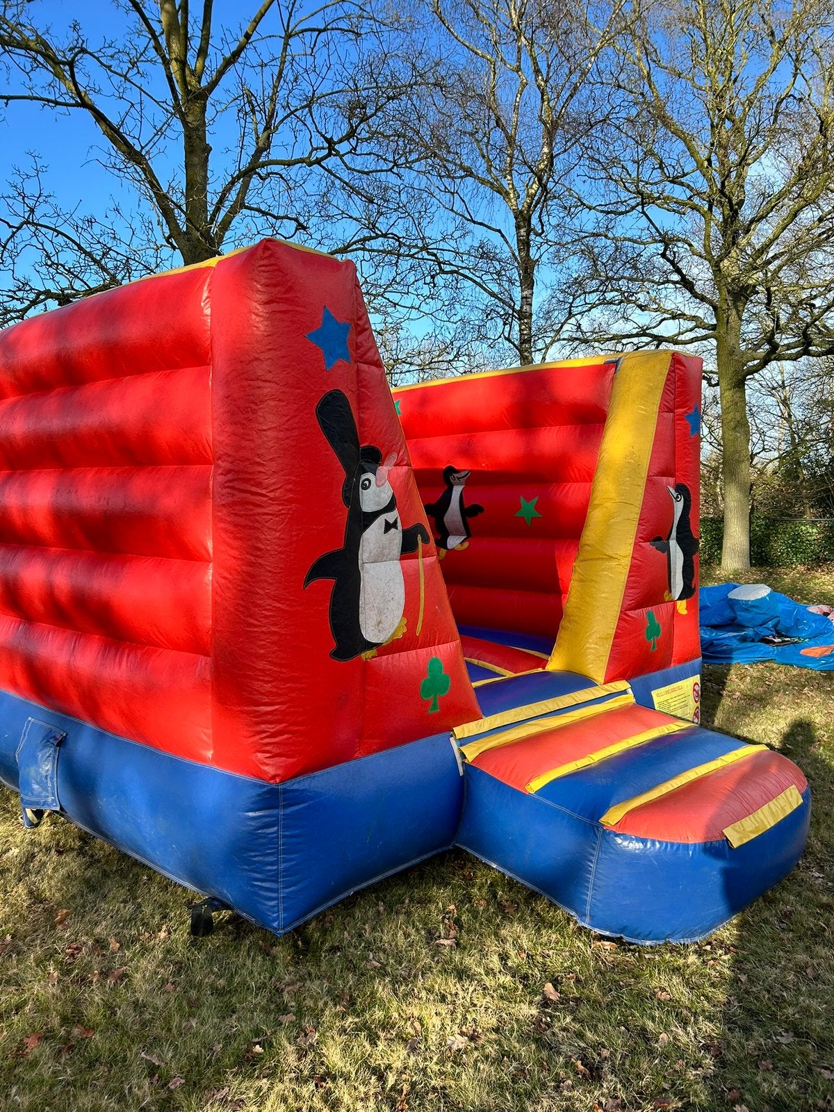 Springkussen te huur voor €69 | Kinderfeestje  | huren, Ophalen, Zo goed als nieuw, Verjaardag