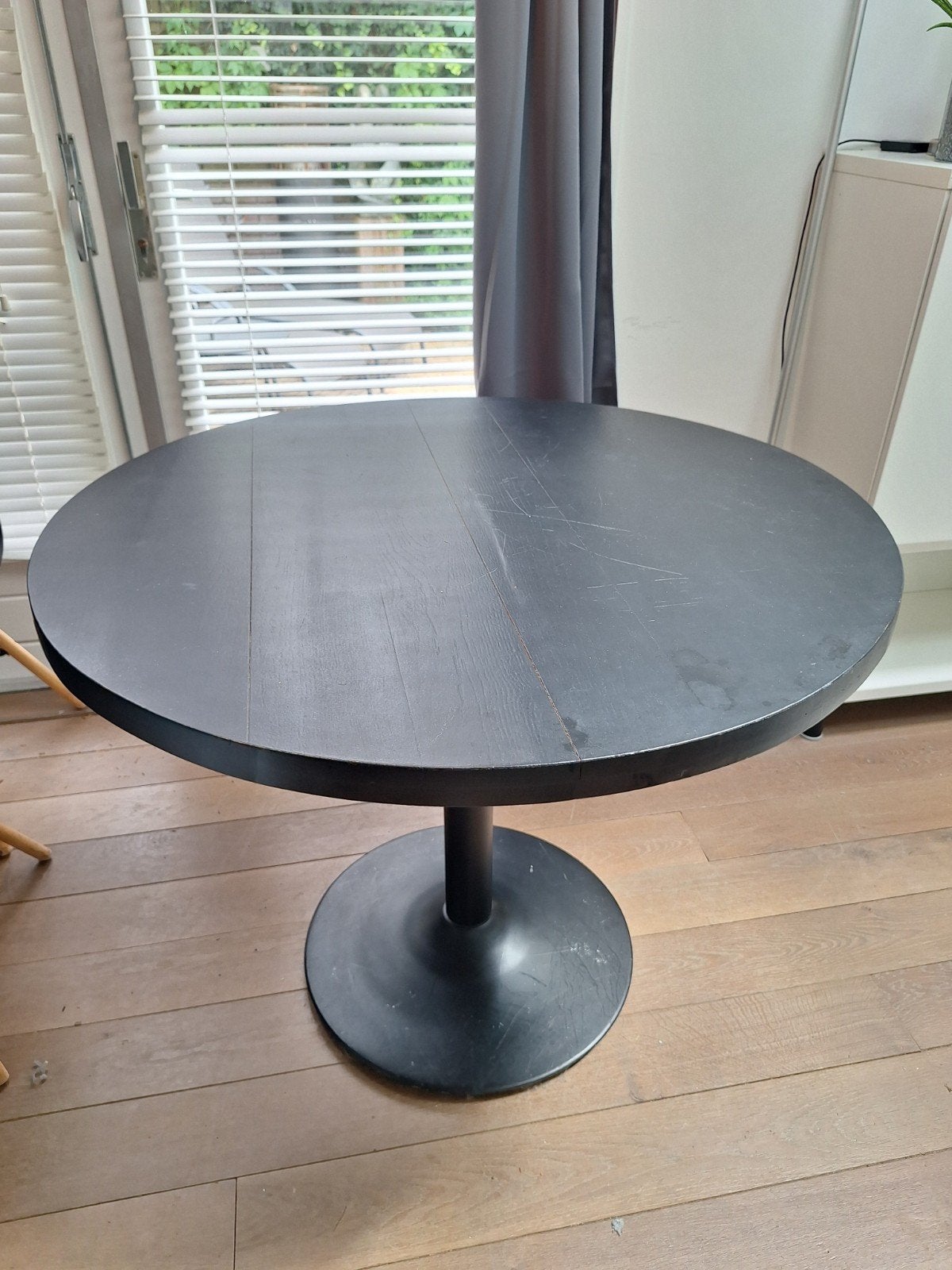 ronde zwarte eiken houten tafel op metalen poot, Ophalen, Gebruikt, 50 tot 100 cm, 50 tot 100 cm