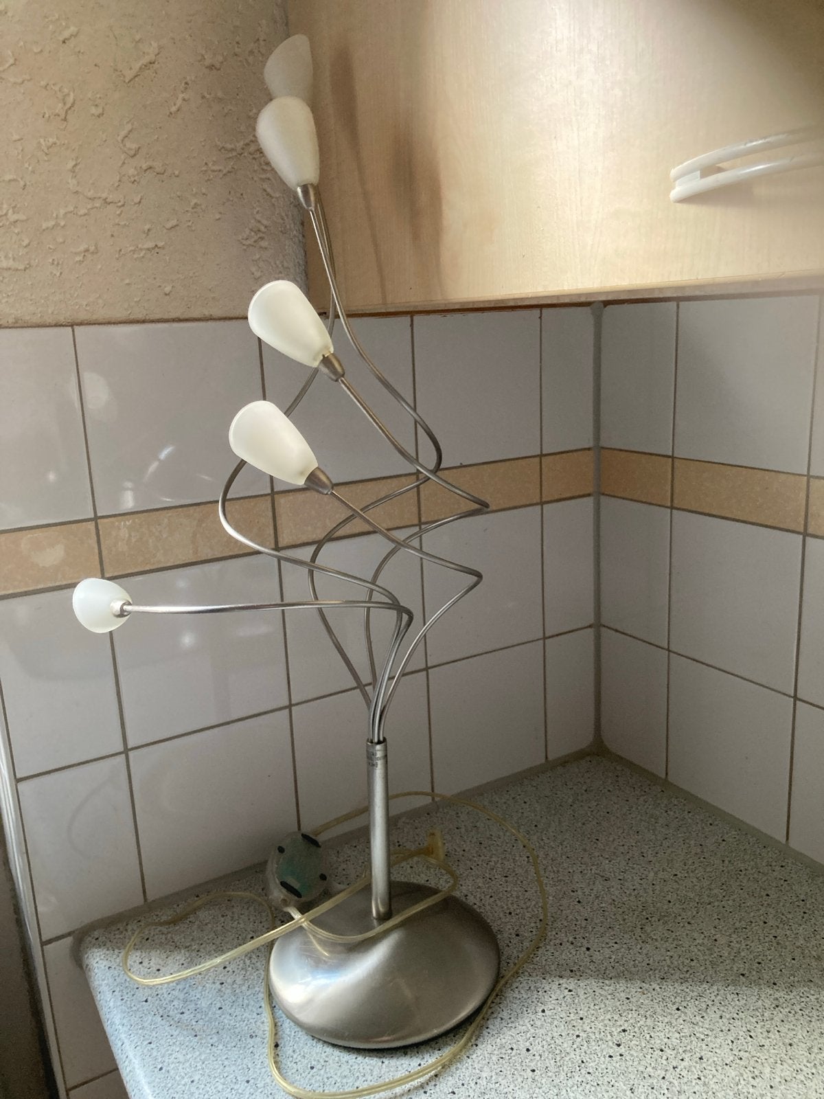 Stijlvolle Tafellamp met Tulpen Design, Met schakelaar, Gebruikt, Ophalen of Verzenden, Sfeerlamp