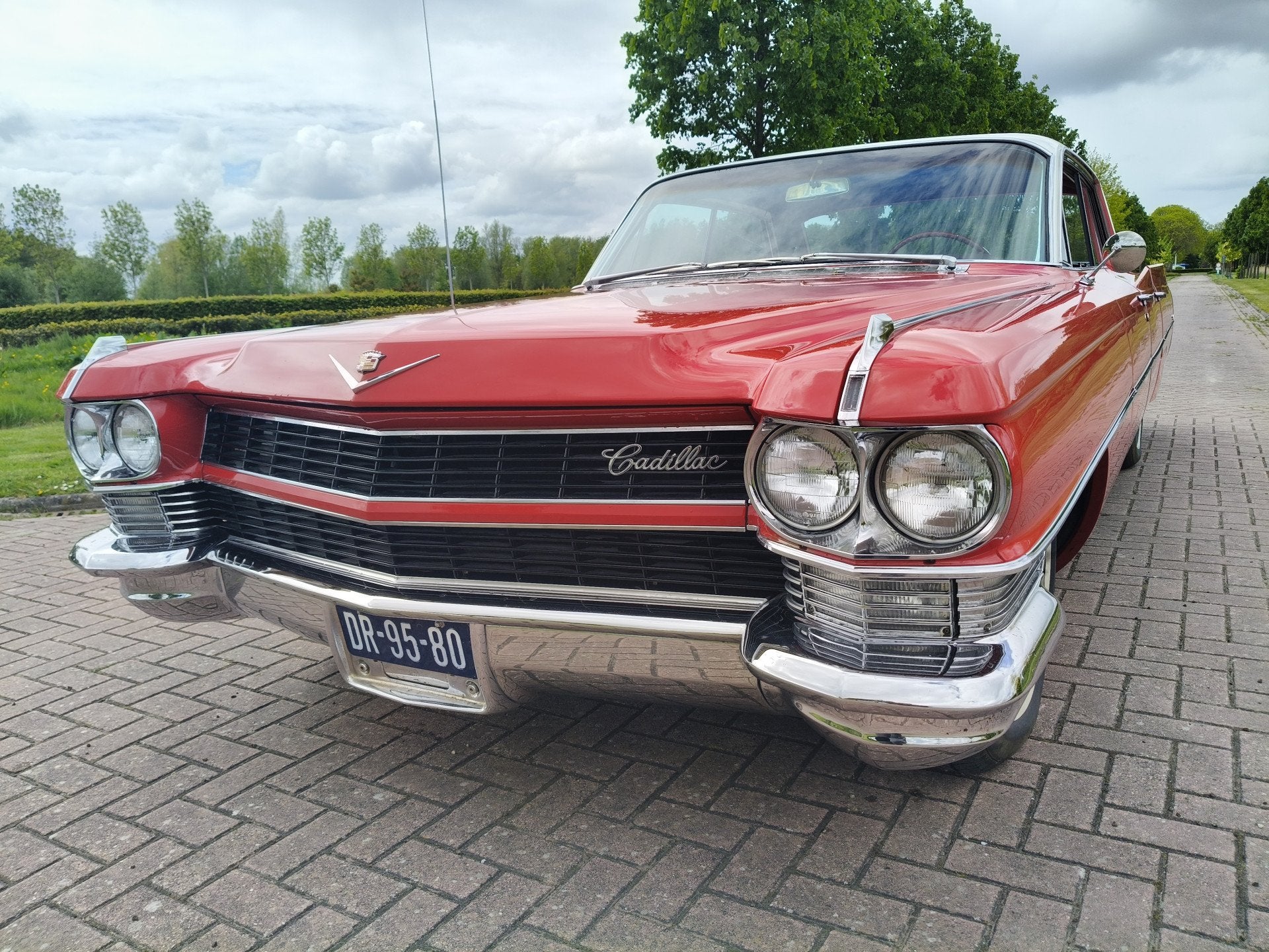 Cadillac Sedan-De-Ville NL KENTEKEN (bj 1965, automaat), Auto's, Oldtimers, 7030 cc, 330 pk, Origineel Nederlands, 6 stoelen