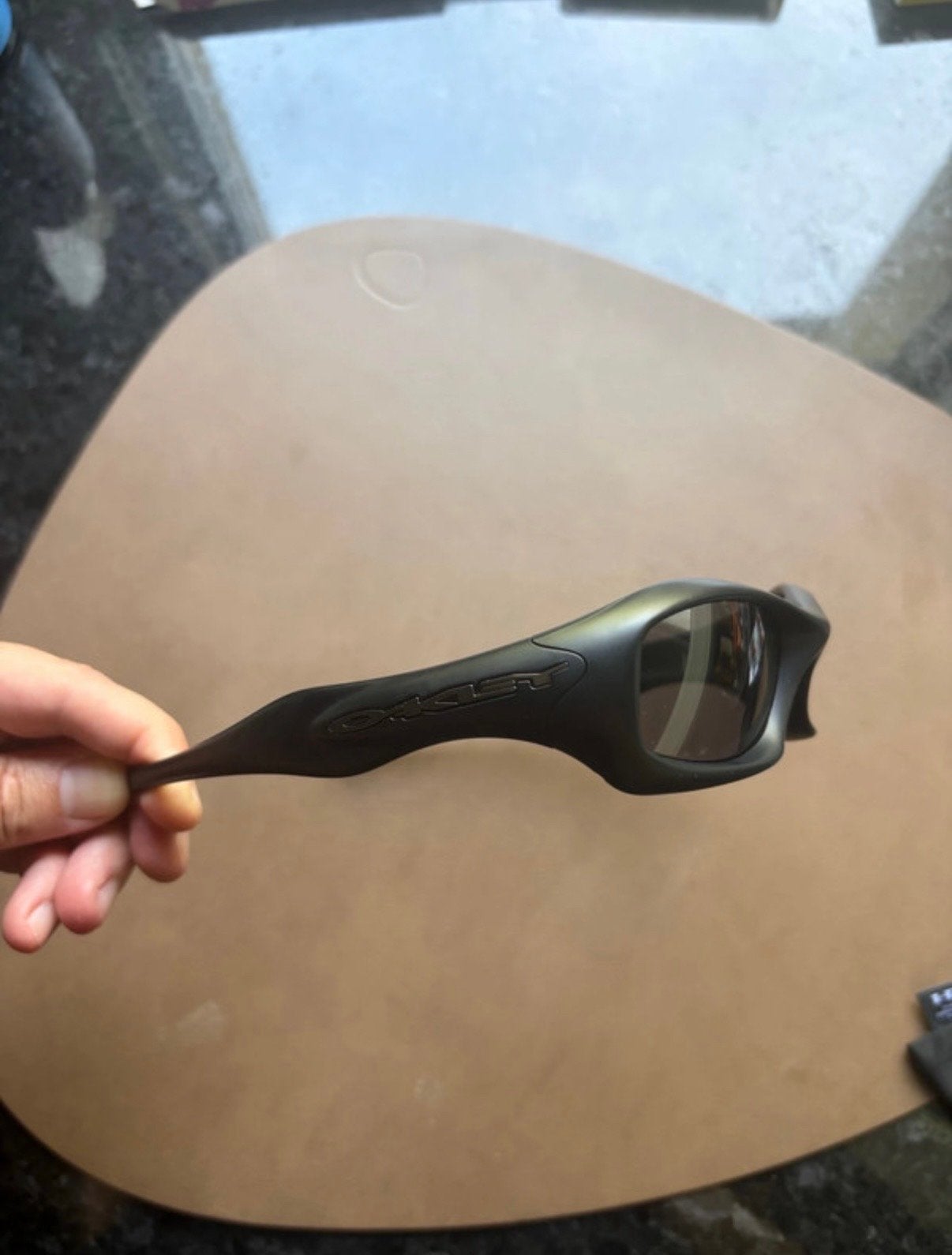 Oakley FATCAT Zonnebril - Matte Zwart nieuw in doos, Zonnebril, Zwart, Ophalen of Verzenden, Zo goed als nieuw