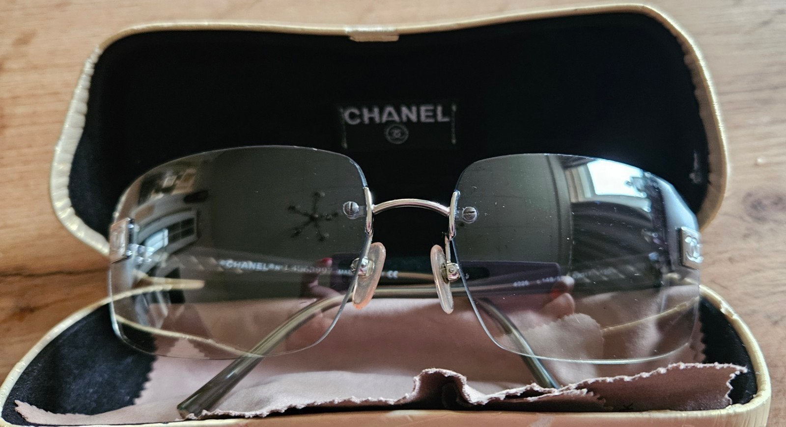 Vintage rimless Chanel shield zonnebril Y2K, Overige merken, Gebruikt, Zonnebril, Ophalen of Verzenden