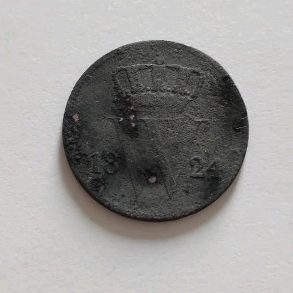 Oude schaarse cent 1824 - Koning Willem I, Postzegels en Munten, Munten | Nederland, Ophalen of Verzenden, Koning Willem I, Overige waardes