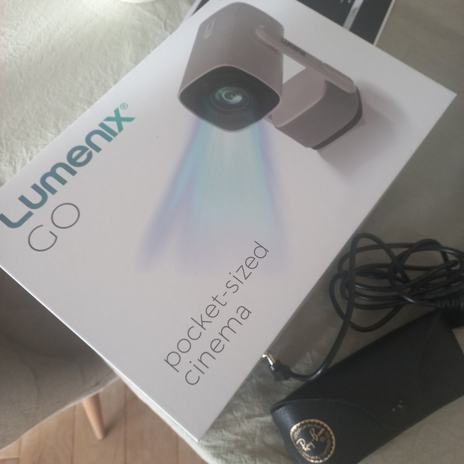 Lumenix GO Wit Mini Beamer – Nieuw & Ongebruikt – Full HD 10, Computers en Software, 8 inch, Nieuw, Ophalen of Verzenden, 64 GB