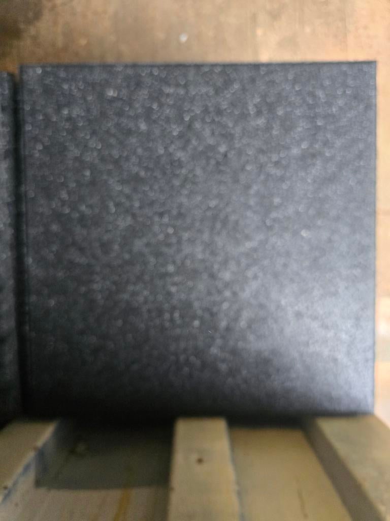 Nieuwe rubber tegels 50x50x2.5cm voor sport en spel, 40 tot 60 cm, Nieuw, Ophalen of Verzenden, 10 m² of meer