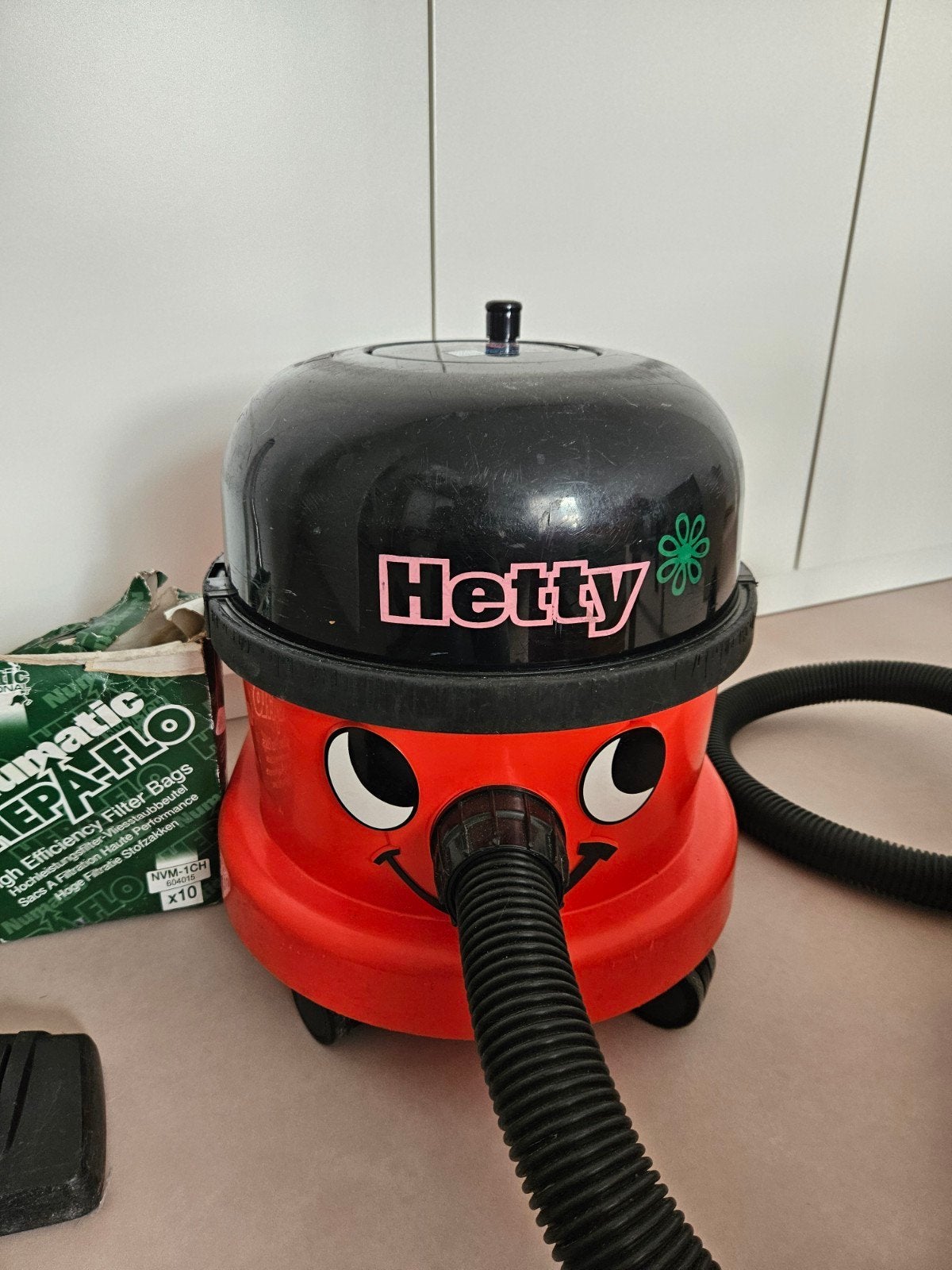 Numatic Hetty stofzuiger, Gebruikt, Numatic, Sledestofzuiger, Geschikt voor harde vloeren
