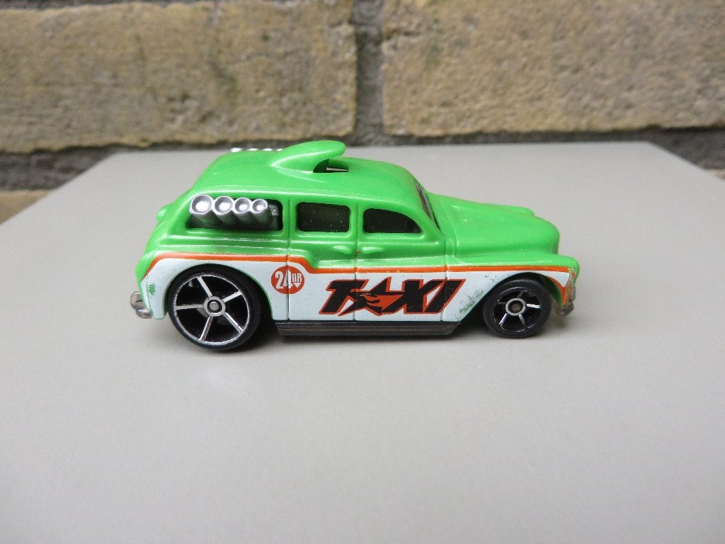 Hotwheels London Austin Cockney Taxi Cab, Ophalen of Verzenden, Zo goed als nieuw, Auto