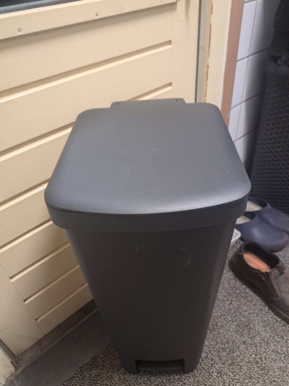 Prullenbak met pedaal - Zo goed als nieuw, Ophalen, Kunststof, Met pedaal, Zo goed als nieuw