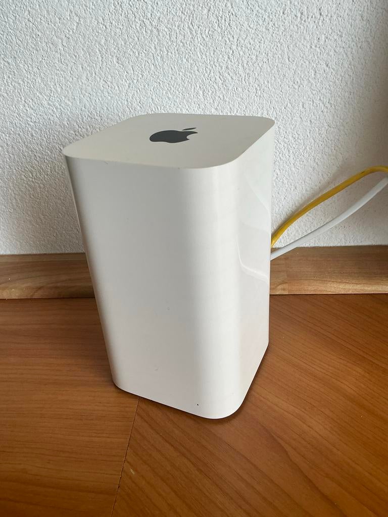 Apple AirPort Time Capsule 2TB - Draadloze Router, Computers en Software, Routers en Modems, Zo goed als nieuw, Router, Ophalen of Verzenden