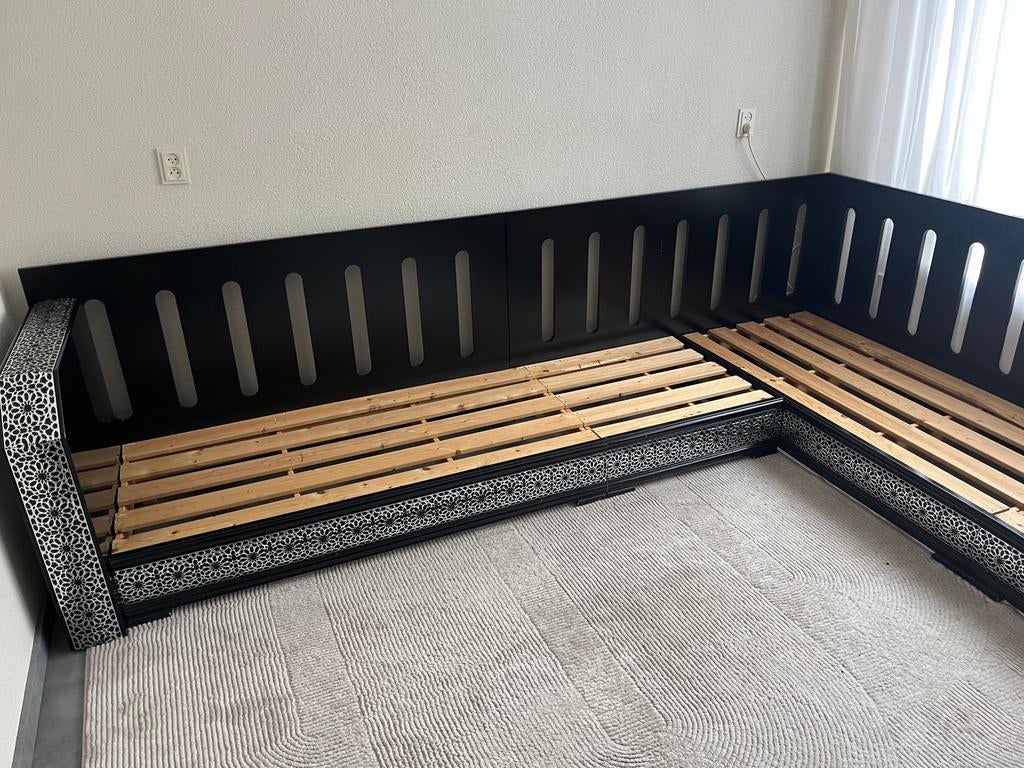 'Elegante salontafel en bijpassende marokkaanse bank', Ophalen of Verzenden, Hout, Marokaanse sidari