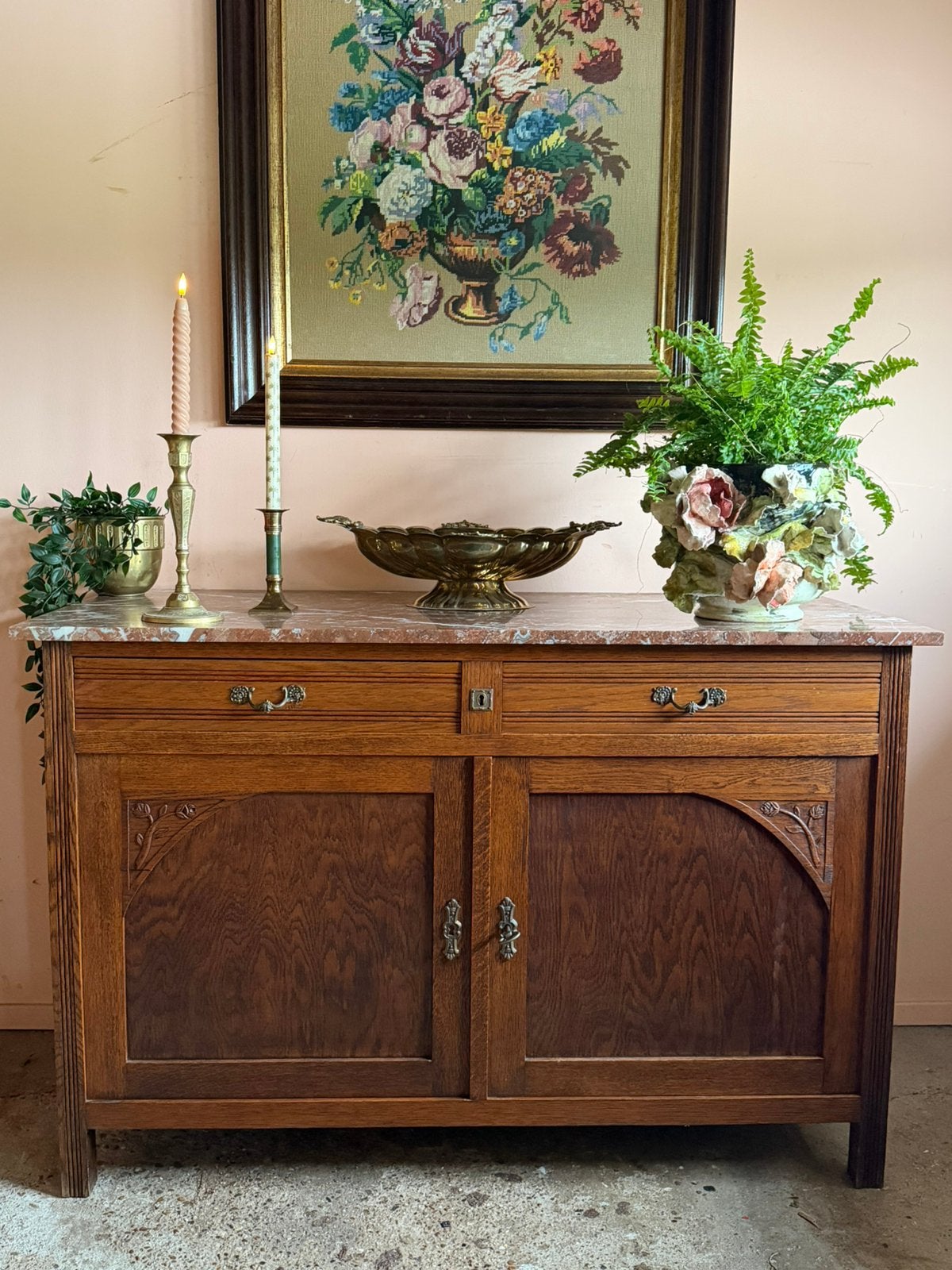 Vintage houten dressoir met roodbruin marmeren blad, Ophalen, Gebruikt