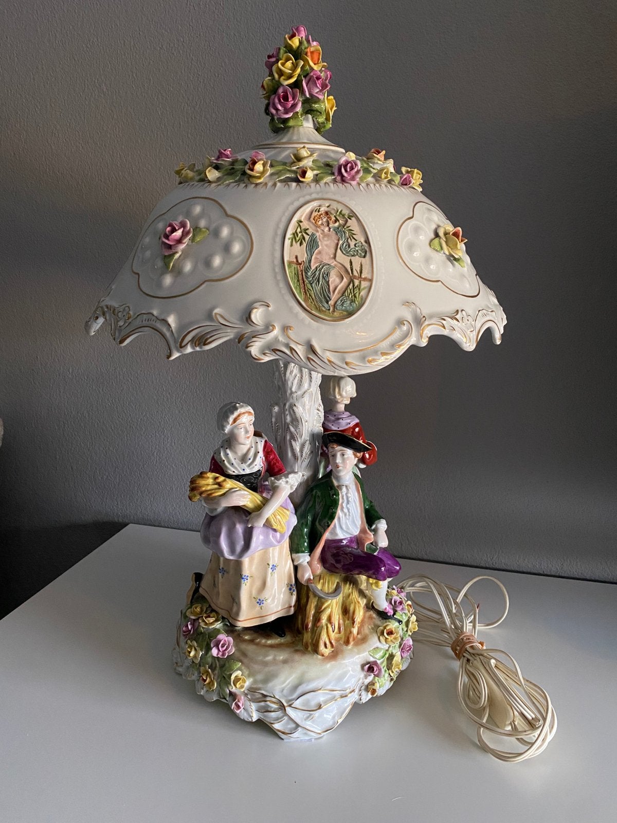 Antieke Capodimonte Porseleinen Tafellamp, met Originele Kap, Ophalen