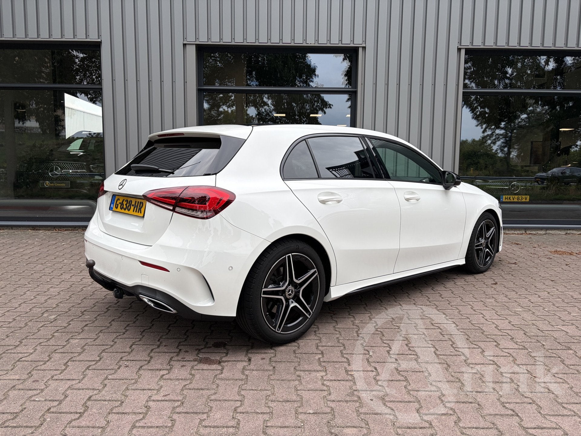 Mercedes-Benz A-Klasse 220 Launch Edition AMG, Trekhaak, Par, 12 maanden, Stof, Gebruikt, Wit