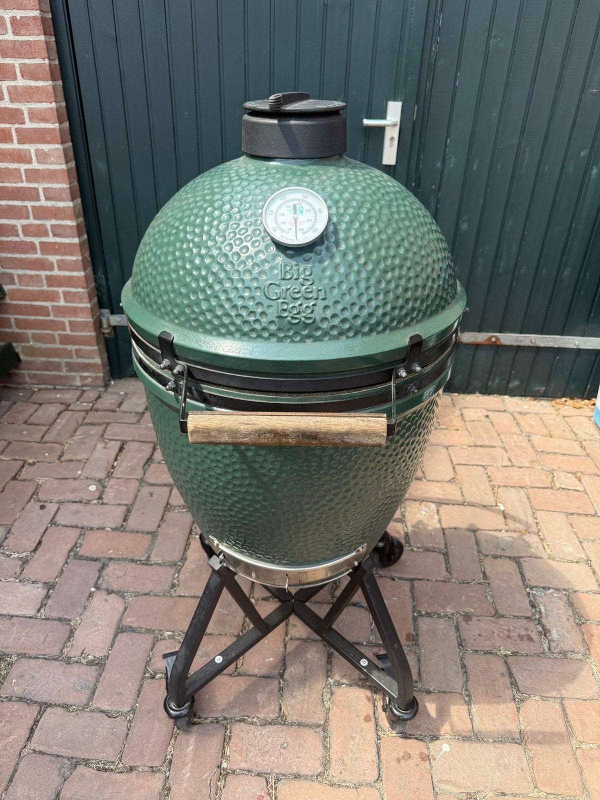 Big Green Egg LARGE | Nest+Handler, Ophalen, Gebruikt, Met accessoires