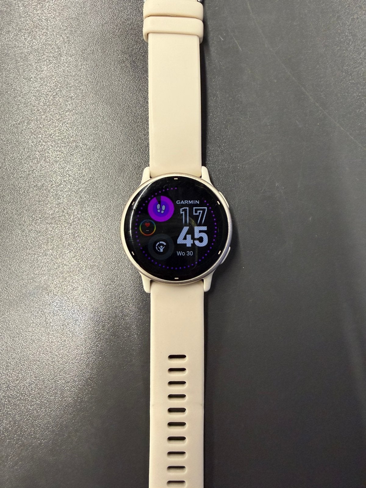 Garmin vivoactive 5 creme wit