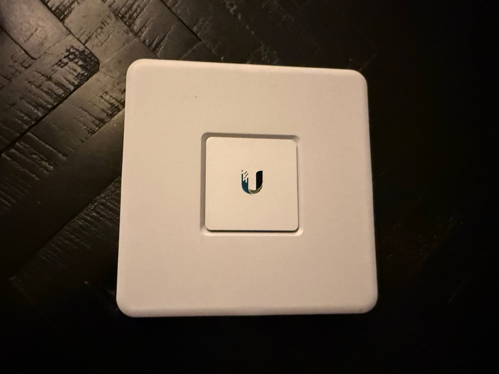 UniFi starterset – Security Gateway USG-3P + Cloud Key UC-C, Ophalen of Verzenden, Zo goed als nieuw