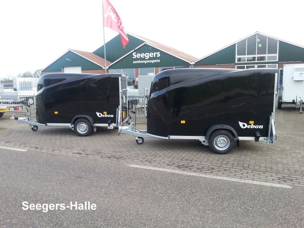 Debon Cargo 1300 Gesloten polyester aanhangwagen, Nieuw