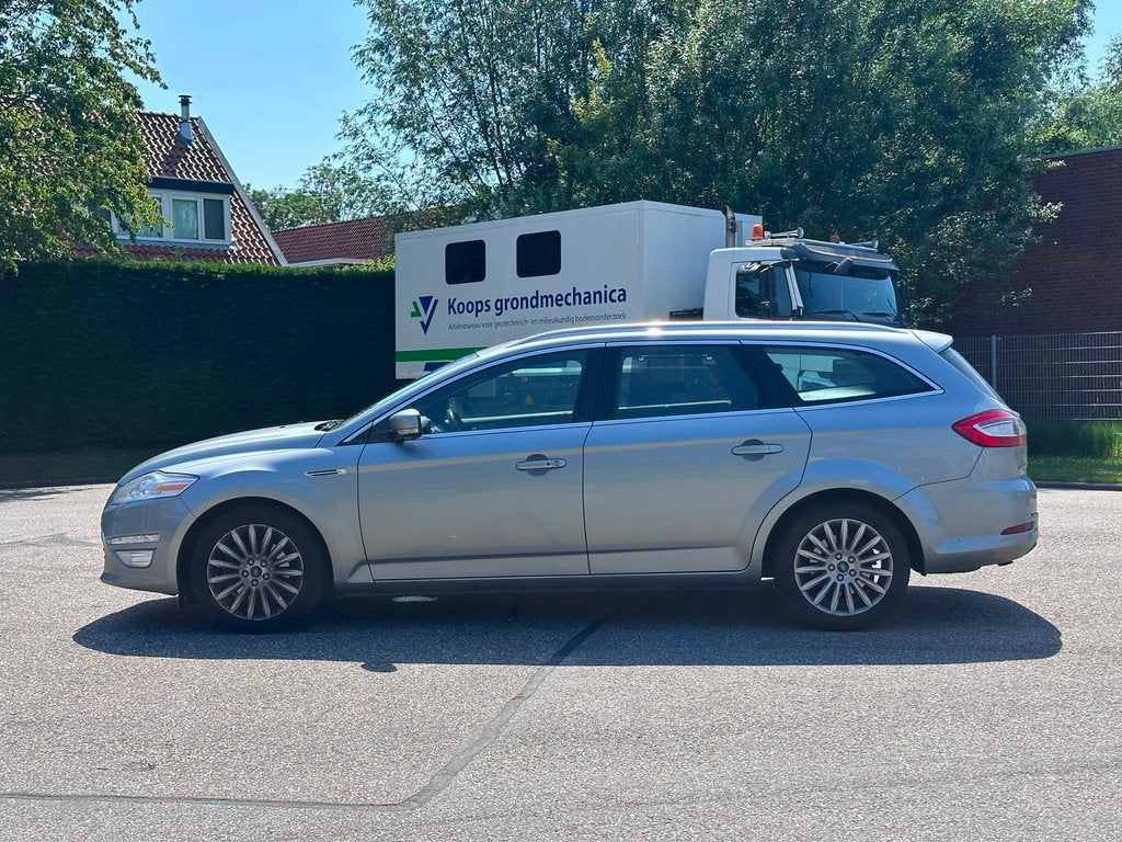 Ford Mondeo Wagon 1.6 EcoBoost Platinum Navigatie*Distributi, Auto's, Ford, Voorwielaandrijving, Gebruikt, 4 cilinders, Mondeo
