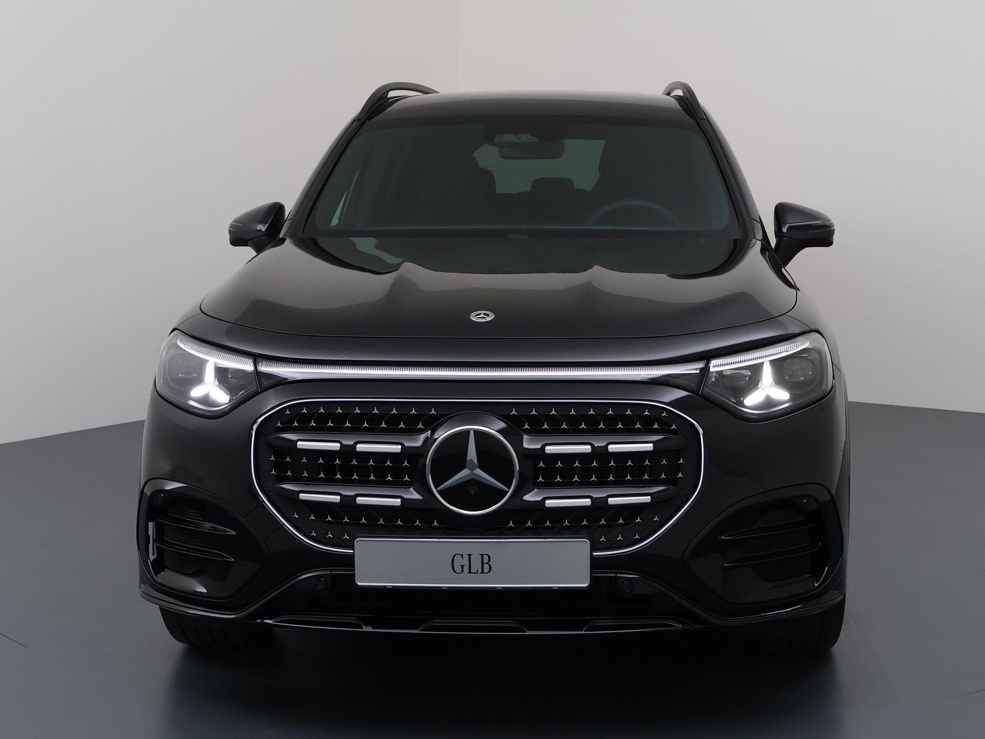 Mercedes-Benz GLB 200 Business Solution AMG | Nightpakket |, Auto's, 4 cilinders, Bedrijf, Nieuw, GLB