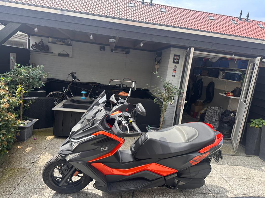 Kymco DT X360 motorscooter, 320 cc, Occasion, Kymco, Particulier
