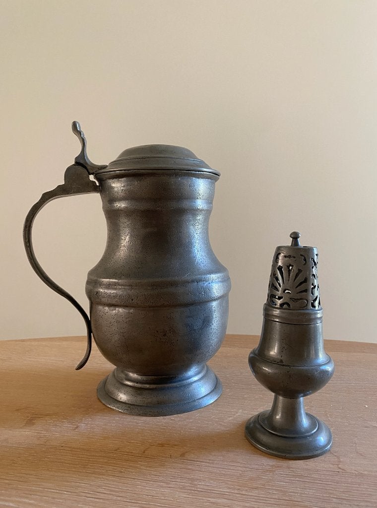 Tinnen Duitse kan met klep-deksel en kandelaar - 95%tin, Antiek en Kunst, Ophalen of Verzenden