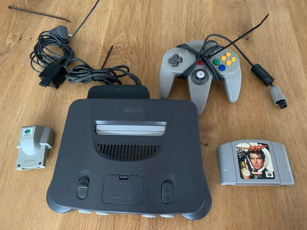 Nintendo N64 met accessoires, Spelcomputers en Games, Spelcomputers | Nintendo 64, Ophalen of Verzenden, Gebruikt, Met 1 controller
