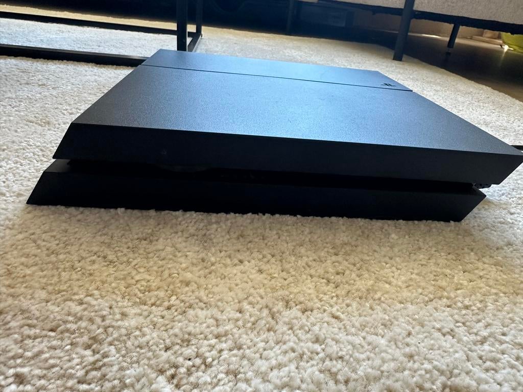 PlayStation 4 met rode controller en 4 games, Ophalen of Verzenden, Met 1 controller, Original, 500 GB